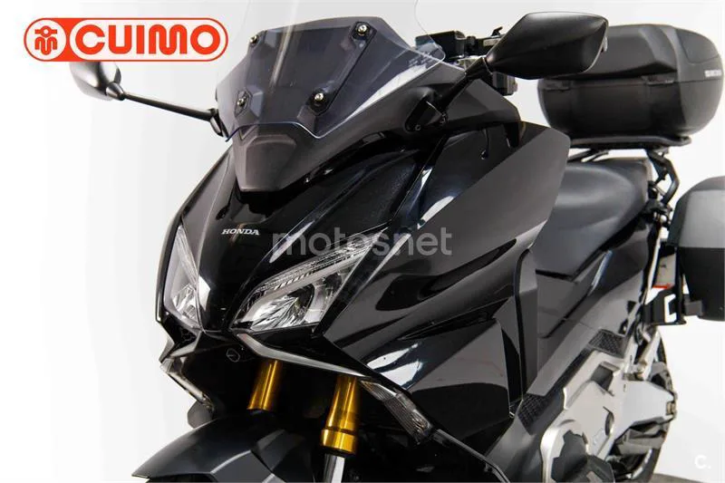 Honda Forza 750 – Vista 21