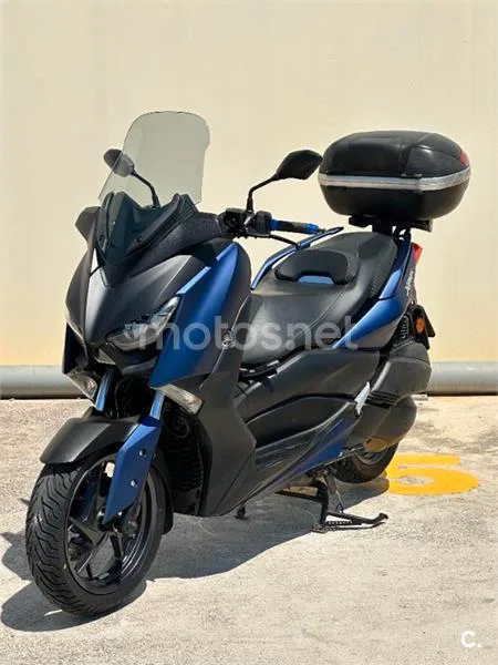 Yamaha XMAX 300 – Vista 1