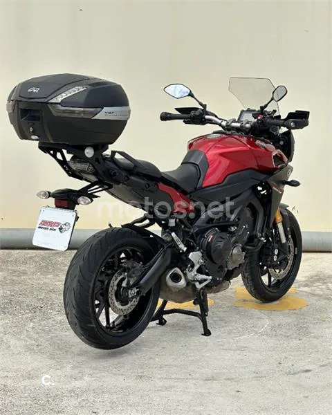 Yamaha MT-09 – Vista 5