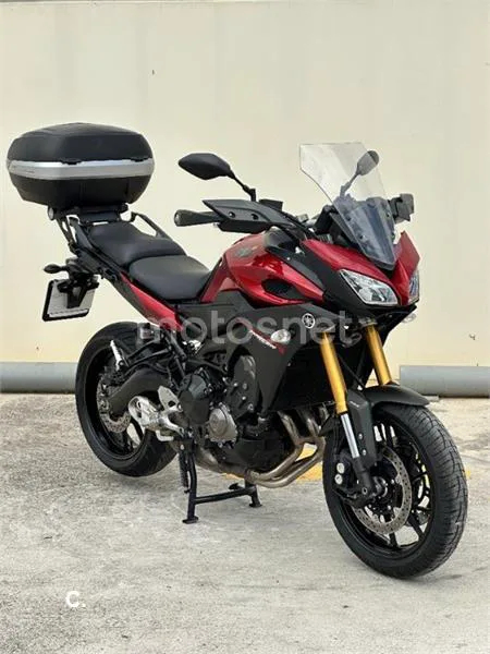 Yamaha MT-09 – Vista 8