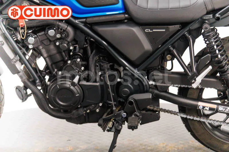 Honda CL 500 – Vista 19