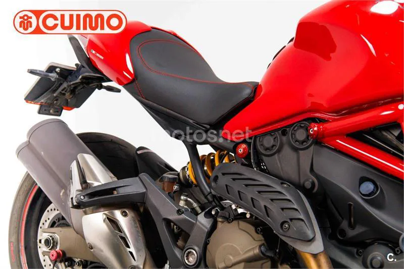 Ducati Monster 821 – Vista 12