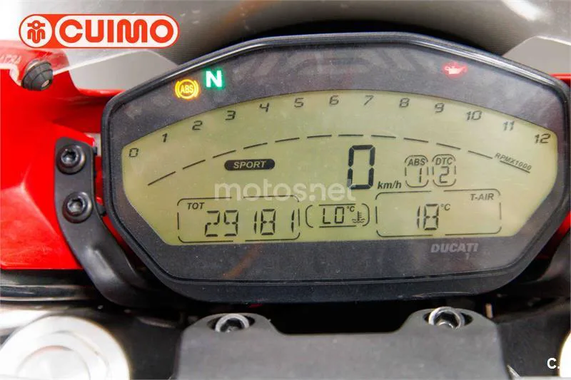 Ducati Monster 821 – Vista 24