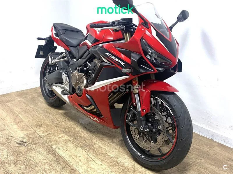 Honda CBR 650 R – Vista 9