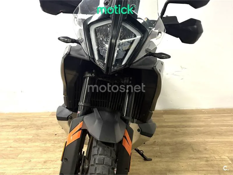 KTM 790 – Vista 7