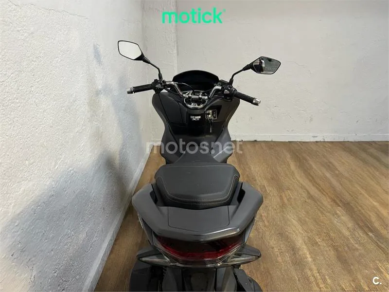 Honda PCX 125 – Vista 6