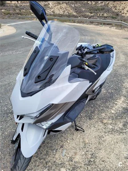 Kymco Xciting VS 400 – Vista 3