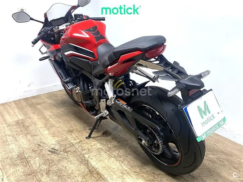 Honda CBR 650 R – Vista 8