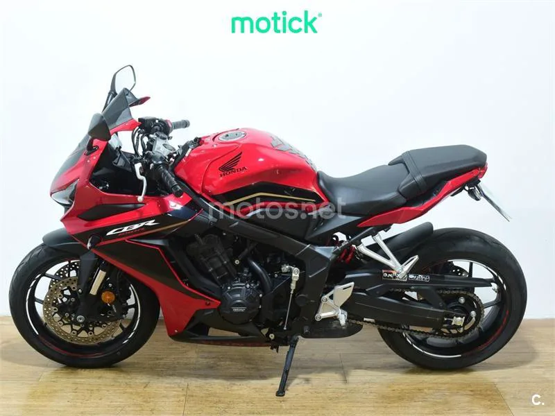 Honda CBR 650 R – Vista 7