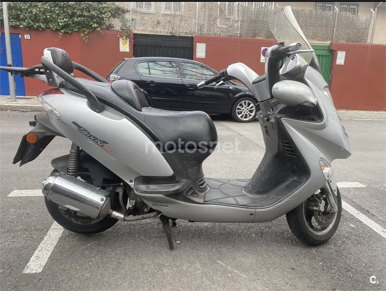 Kymco Grand Dink 125 – Vista 2