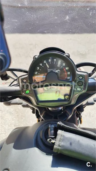 Kawasaki Vulcan S – Vista 6