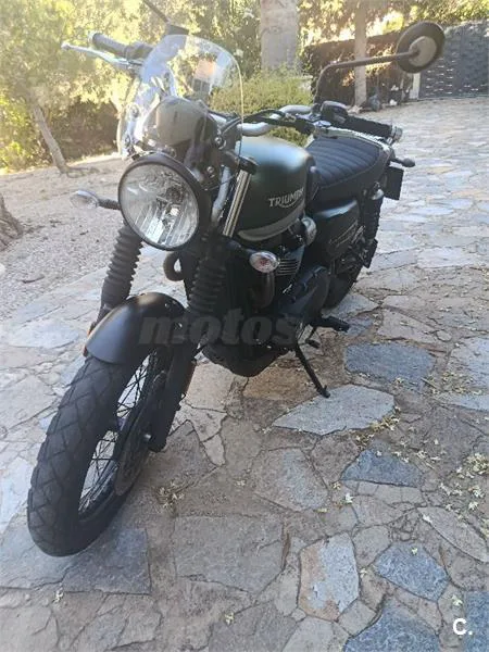 Triumph Bonneville Speedmaster – Vista 2