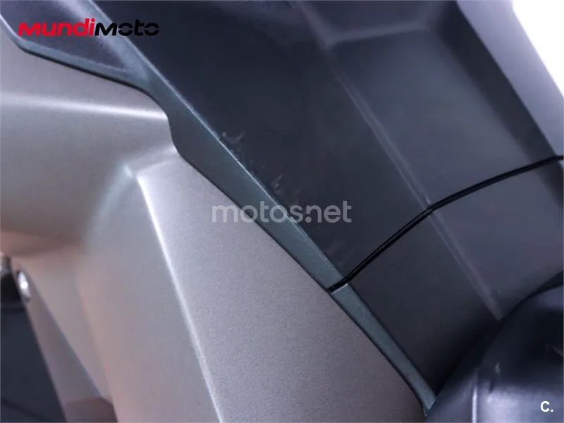 Honda X-ADV – Vista 15