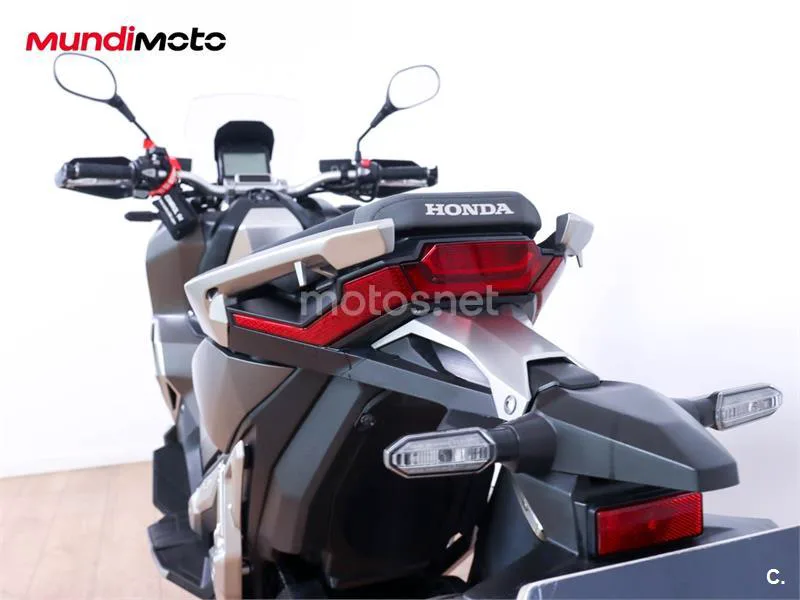 Honda X-ADV – Vista 9