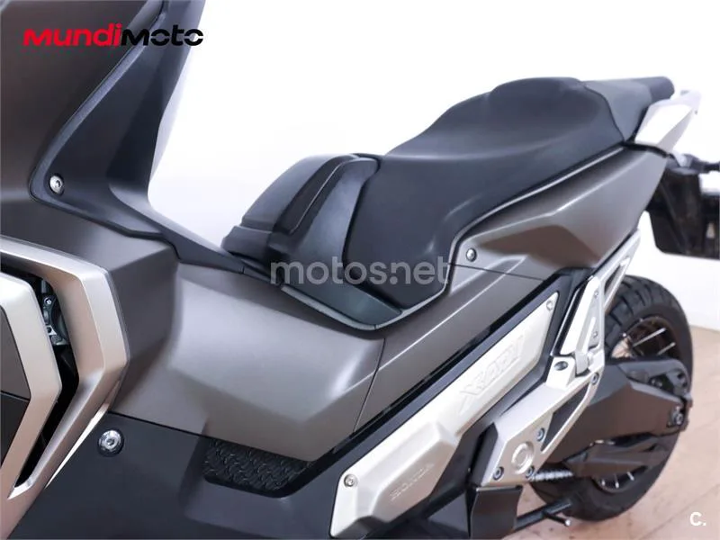 Honda X-ADV – Vista 10