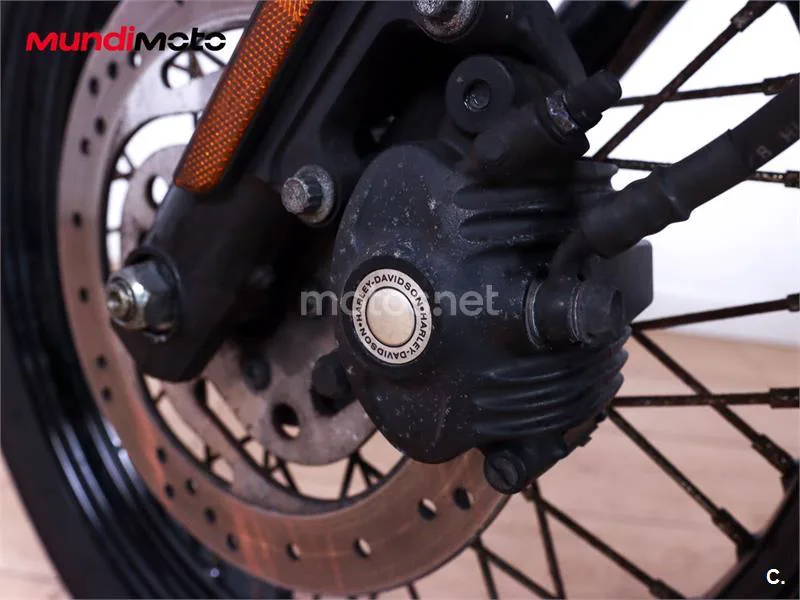 Harley-Davidson Sportster 1200 – Vista 43