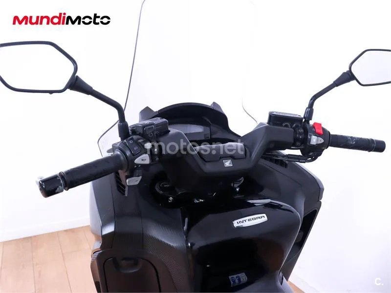 Honda Integra – Vista 11