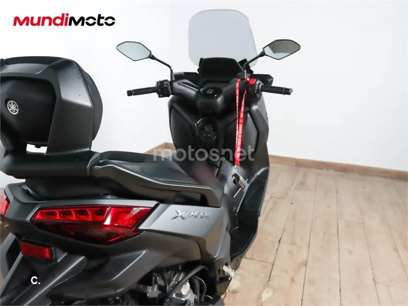 Yamaha XMAX 300 – Vista 4