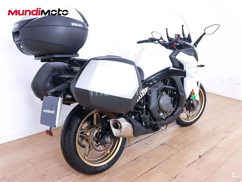 CFMOTO 650GT – Vista 3