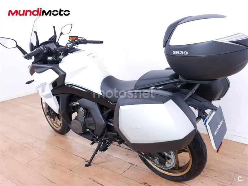 CFMOTO 650GT – Vista 8