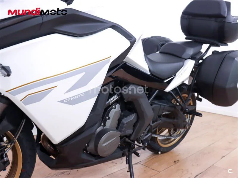 CFMOTO 650GT – Vista 10