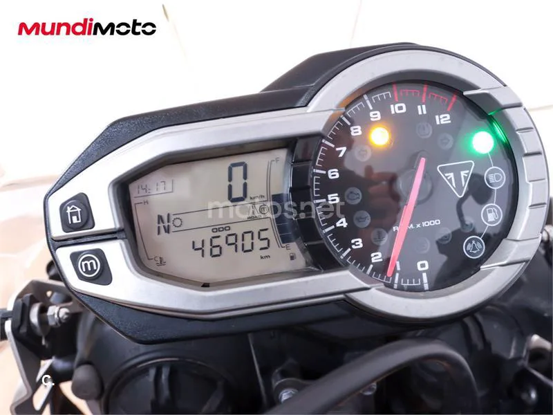 Triumph Tiger 800 – Vista 12