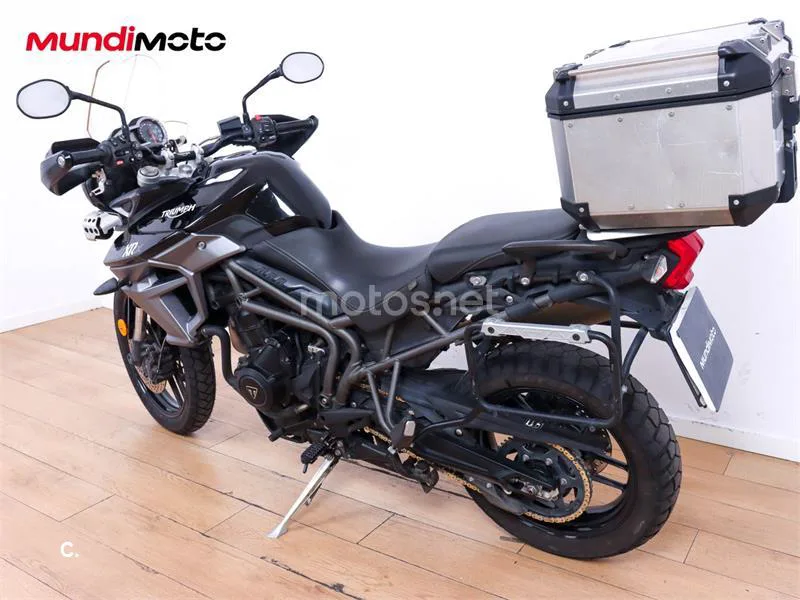Triumph Tiger 800 – Vista 8