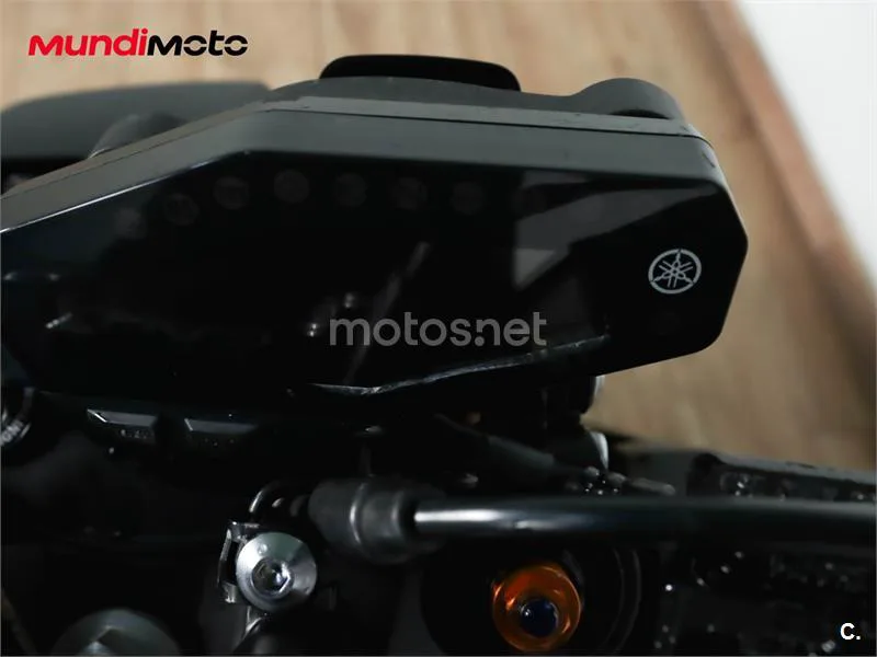 Yamaha MT-09 – Vista 19