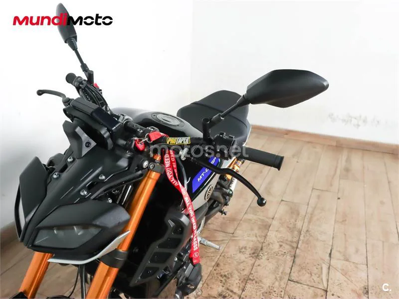 Yamaha MT-09 – Vista 10