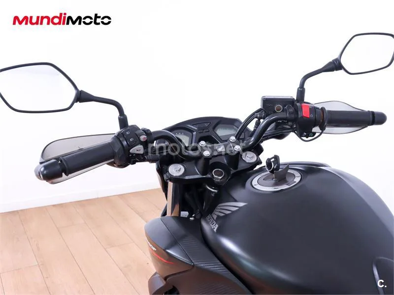 Honda CB 650 F – Vista 11