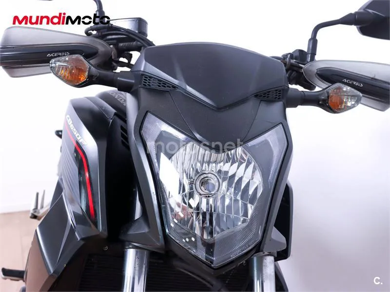 Honda CB 650 F – Vista 5
