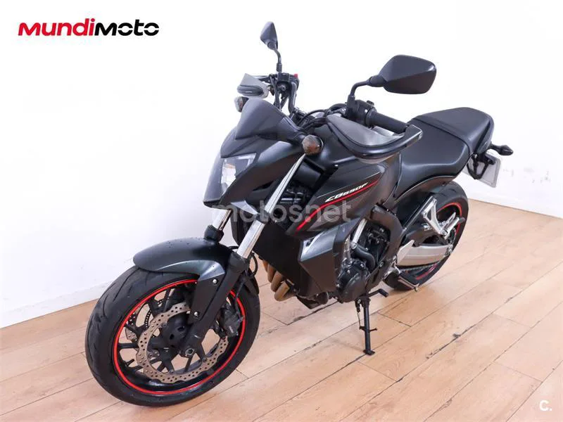 Honda CB 650 F – Vista 7
