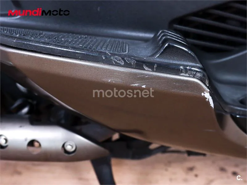 Kymco Super Dink 300 – Vista 16