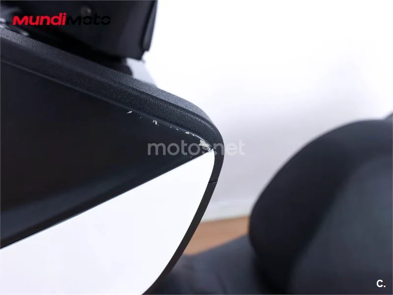 Kymco Super Dink 300 – Vista 38