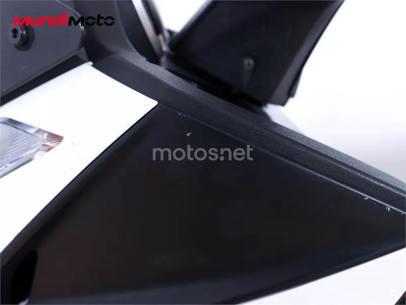 Kymco Super Dink 300 – Vista 39