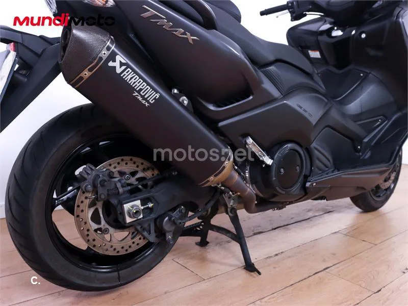 Yamaha TMAX 530 – Vista 4