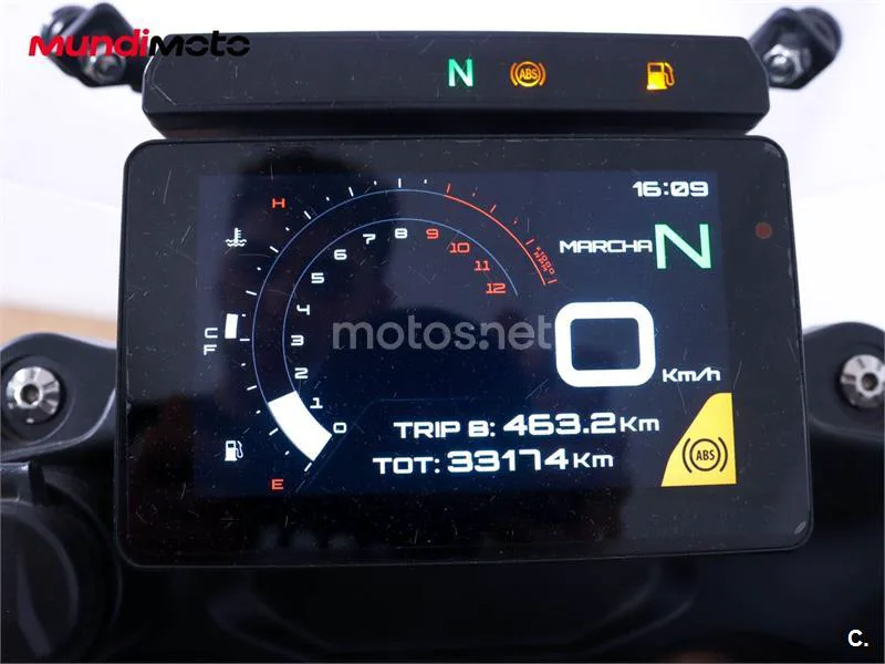 Benelli TRK 702 – Vista 12