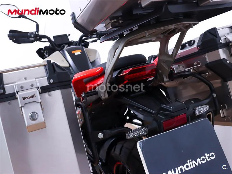 Benelli TRK 702 – Vista 9
