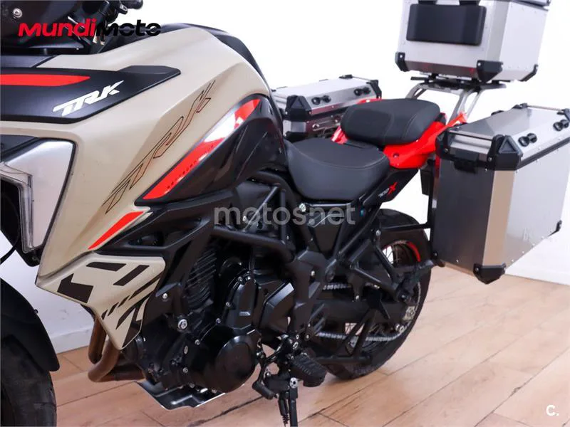 Benelli TRK 702 – Vista 10