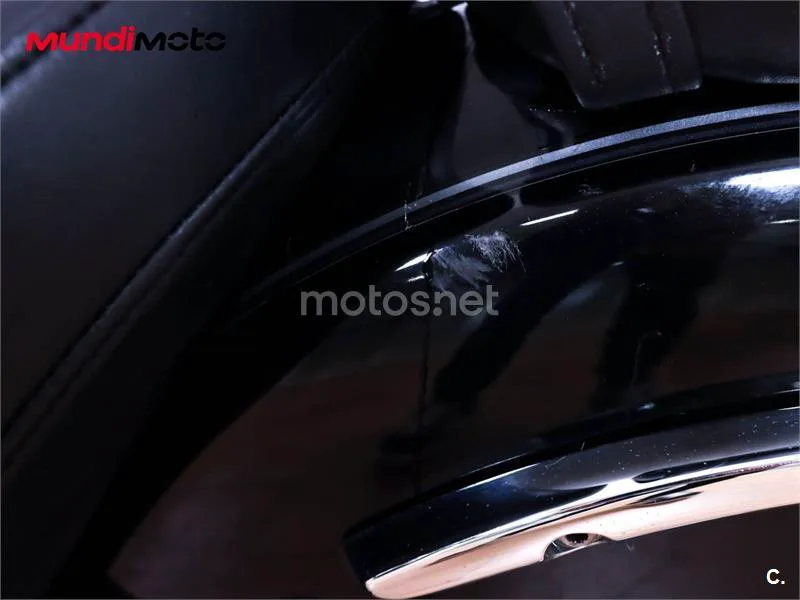 Yamaha XVS 1100 Drag Star Classic – Vista 39