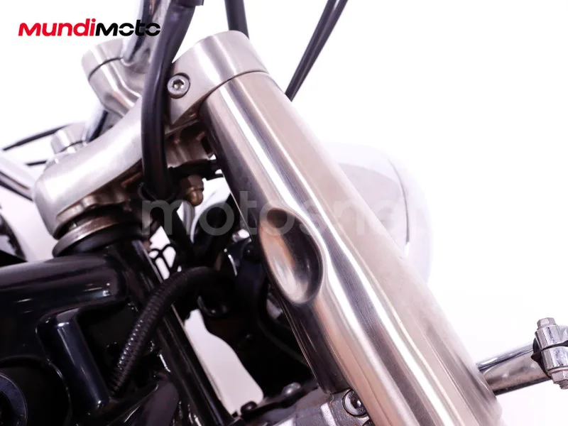 Yamaha XVS 1100 Drag Star Classic – Vista 40