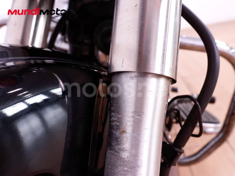 Yamaha XVS1100 Drag Star Classic - Vista 64