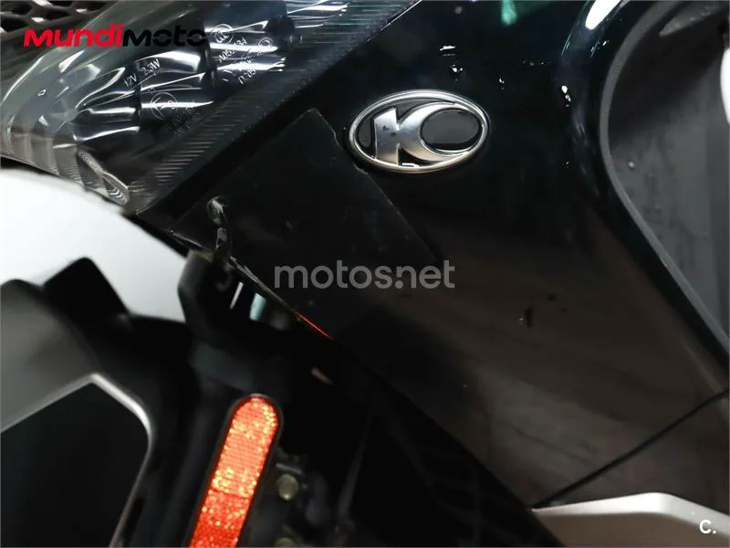 Kymco Xciting 400 – Vista 16