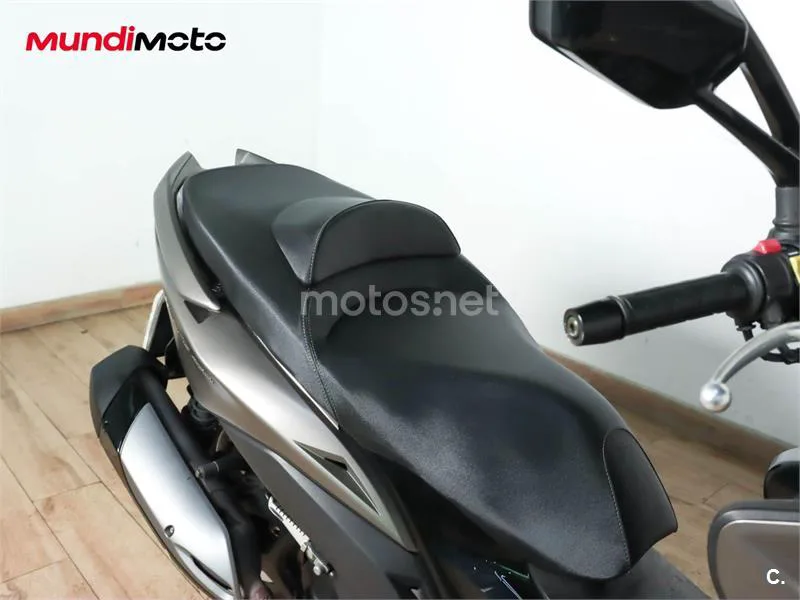 Kymco Xciting 400 – Vista 31