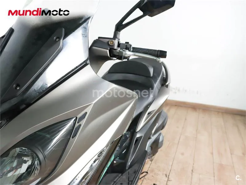Kymco Xciting 400 – Vista 10