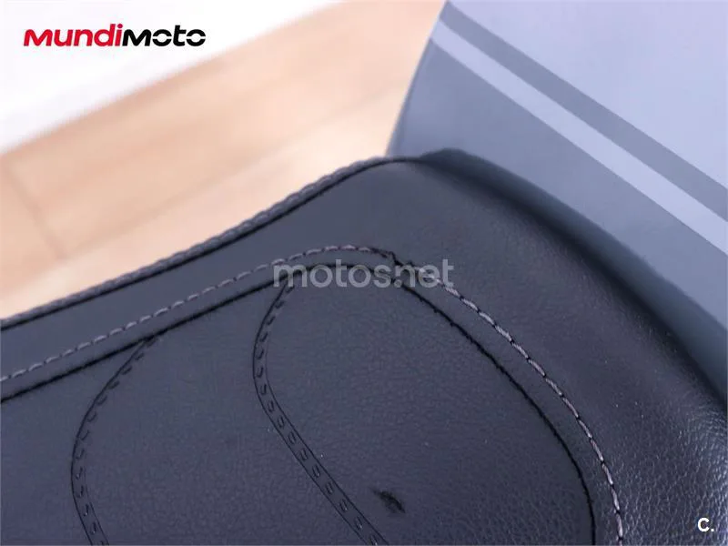 Brixton Cromwell 1200 – Vista 15