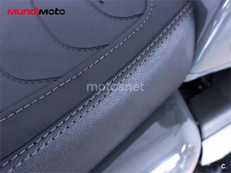 Brixton Cromwell 1200 – Vista 16
