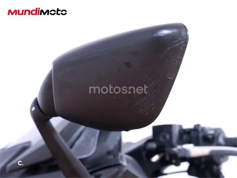 Yamaha TMAX 530 – Vista 17