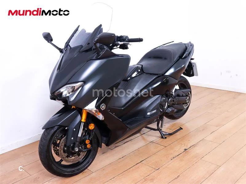 Yamaha TMAX 530 – Vista 7