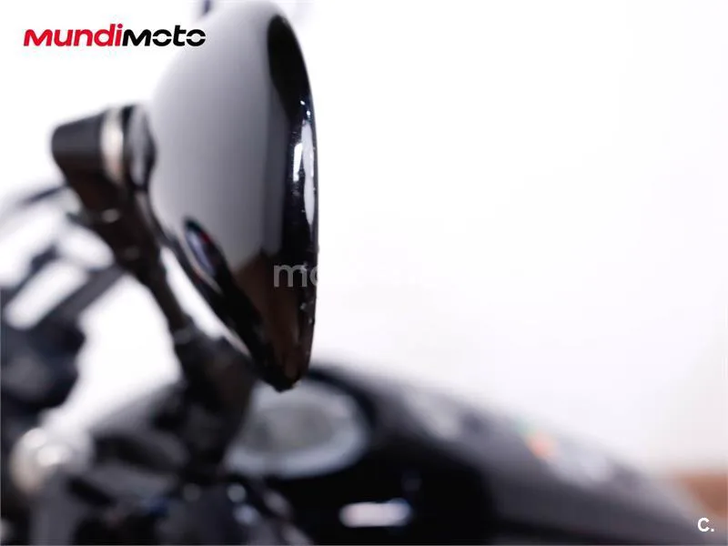 Yamaha XSR 700 – Vista 13